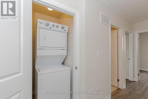 3 - 620 Colborne Street W, Brantford, ON - Indoor Photo Showing Laundry Room