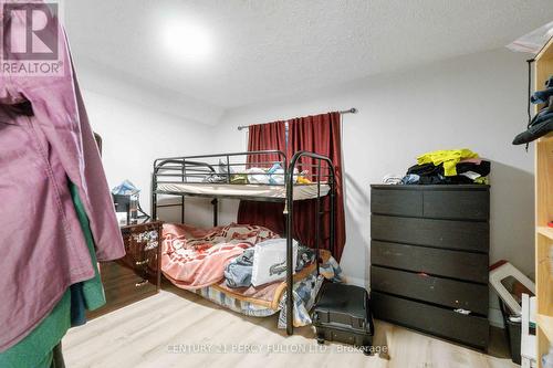 55 Francis Street, Hamilton, ON - Indoor Photo Showing Bedroom