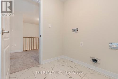 132 Eastbridge Avenue, Welland, ON - Indoor Photo Showing Bathroom