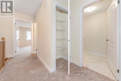 132 Eastbridge Avenue, Welland, ON - Indoor Photo Showing Other Room