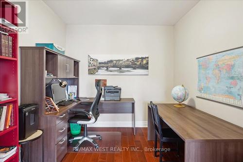 402 - 160 Macdonell Street, Guelph, ON - Indoor Photo Showing Office