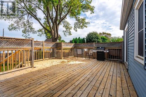 207 East 33Rd Street, Hamilton, ON - Outdoor With Deck Patio Veranda With Exterior