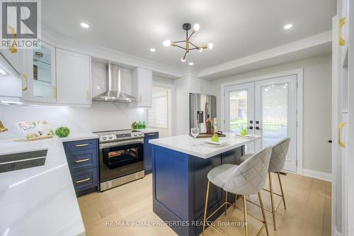 222 Victoria Street N, Woodstock, ON - Indoor Photo Showing Kitchen With Upgraded Kitchen