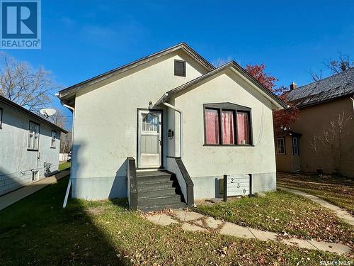 230 10Th Street E, Prince Albert, SK - Outdoor