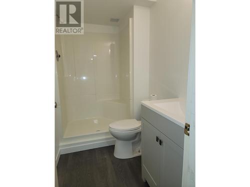 550 Palmer Street, Quesnel, BC - Indoor Photo Showing Bathroom