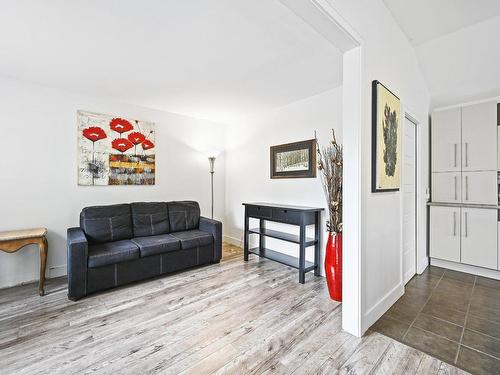 Master bedroom - 1721 Rue Dupuis, Saint-Jean-Sur-Richelieu, QC - Indoor Photo Showing Living Room