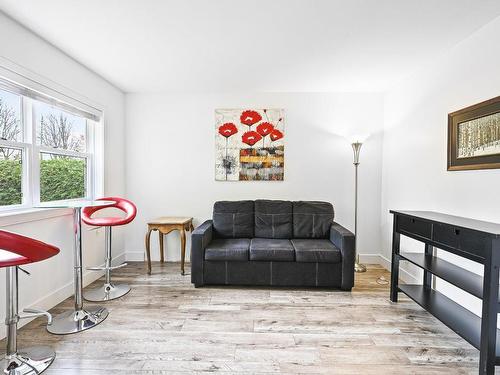 Master bedroom - 1721 Rue Dupuis, Saint-Jean-Sur-Richelieu, QC - Indoor Photo Showing Living Room