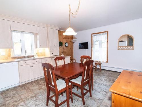 Kitchen - 613 Rue Gagnon, Saint-Pascal, QC - Indoor