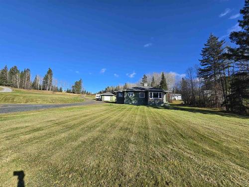 1844 17 Highway E, Kenora, ON - Outdoor