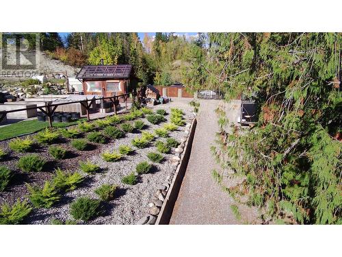 1627 Hood Road Road, Creston, BC - Outdoor