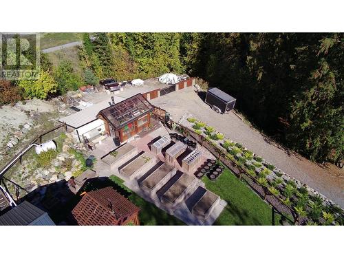 1627 Hood Road Road, Creston, BC - Outdoor