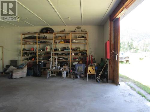 3260 Christian Valley Road, Westbridge, BC - Indoor Photo Showing Other Room