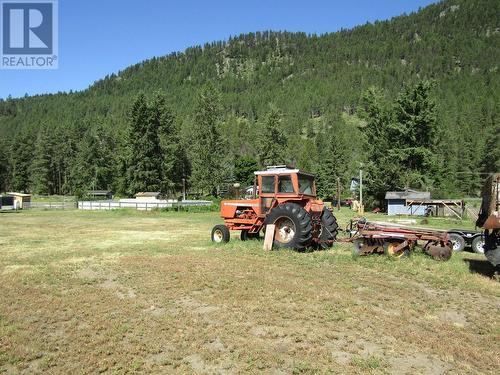 3260 Christian Valley Road, Westbridge, BC - Outdoor