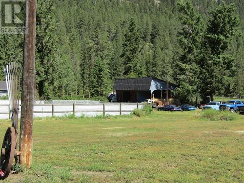 3260 Christian Valley Road, Westbridge, BC - Outdoor