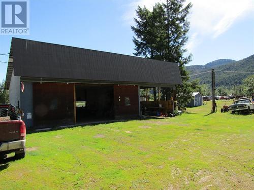 3260 Christian Valley Road, Westbridge, BC - Outdoor