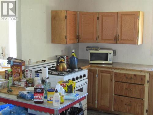 3260 Christian Valley Road, Westbridge, BC - Indoor Photo Showing Kitchen