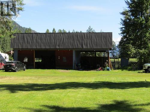 3260 Christian Valley Road, Westbridge, BC - Outdoor With Deck Patio Veranda