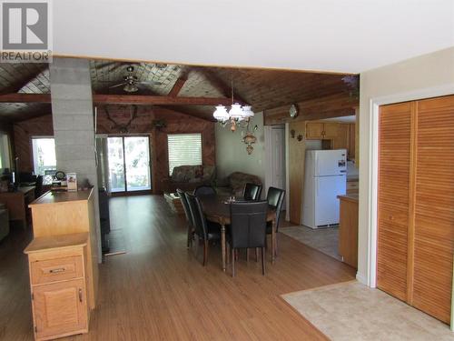 3260 Christian Valley Road, Westbridge, BC - Indoor Photo Showing Dining Room