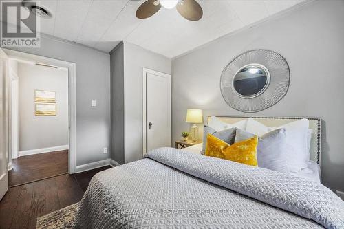 1267 Kingston Road, Toronto, ON - Indoor Photo Showing Bedroom