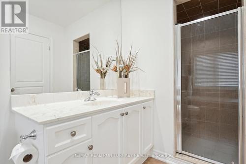 334 William Dunn Crescent, Newmarket, ON - Indoor Photo Showing Bathroom