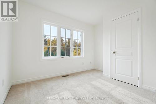 334 William Dunn Crescent, Newmarket, ON - Indoor Photo Showing Other Room