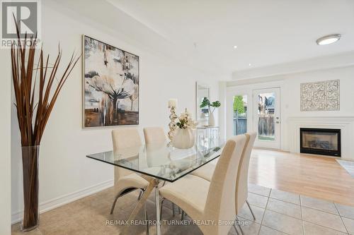 334 William Dunn Crescent, Newmarket, ON - Indoor Photo Showing Dining Room