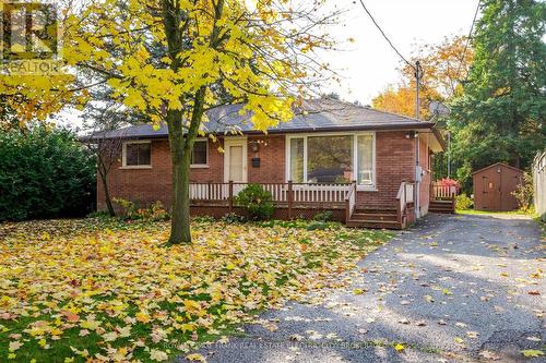 8 Ferndale Avenue, Peterborough (Monaghan), ON - Outdoor