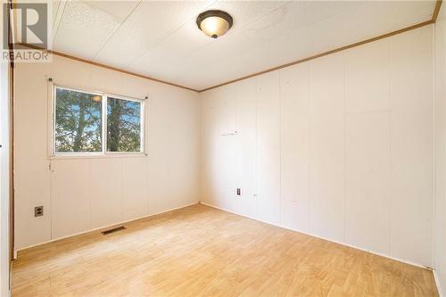 1051 Westshore Drive, Perth, ON - Indoor Photo Showing Other Room