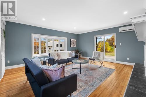 16 St. Andrews Place, St. John'S, NL - Indoor Photo Showing Living Room