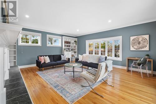 16 St. Andrews Place, St. John'S, NL - Indoor Photo Showing Living Room