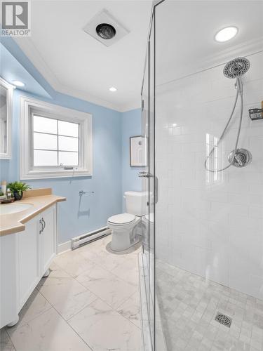 16 St. Andrews Place, St. John'S, NL - Indoor Photo Showing Bathroom