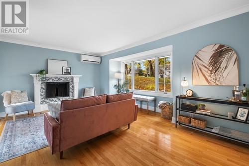 16 St. Andrews Place, St. John'S, NL - Indoor Photo Showing Living Room