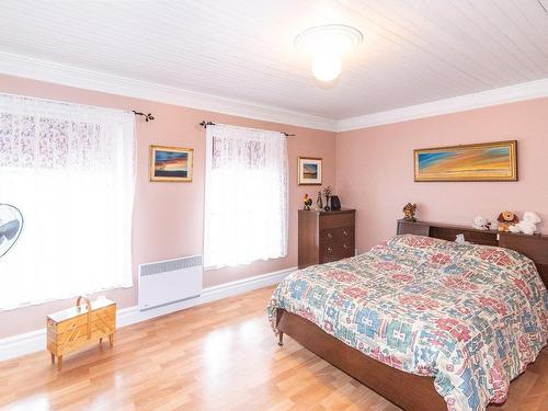 Bedroom - 119 Av. Morel, Kamouraska, QC - Indoor Photo Showing Bedroom