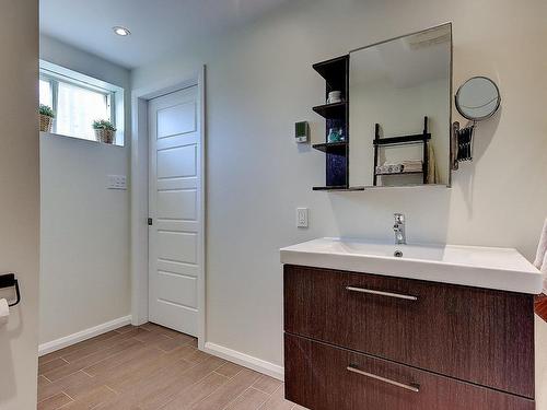 Salle de bains - 306 Rue Fontaine, Saint-Jean-Sur-Richelieu, QC - Indoor