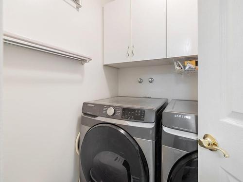 Salle de lavage - 6126 Rue Gounod, Lévis (Desjardins), QC - Indoor Photo Showing Laundry Room