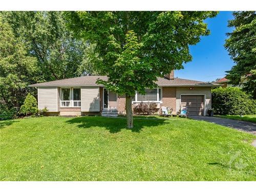 1133 Jean Park Road, Manotick, ON 