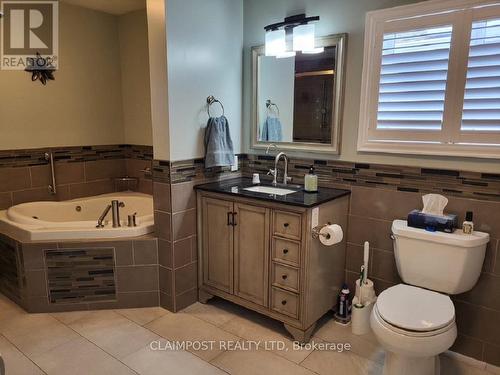 170 Sixth Avenue, Timmins (Tne - Central), ON - Indoor Photo Showing Bathroom