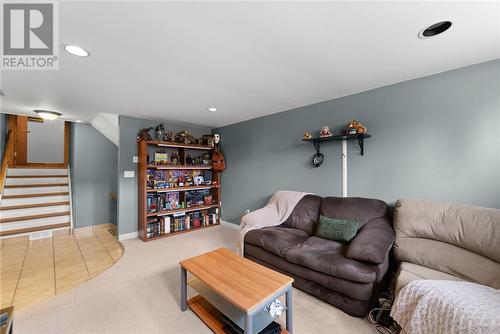 848 St Andrews Road, Sudbury, ON - Indoor Photo Showing Living Room