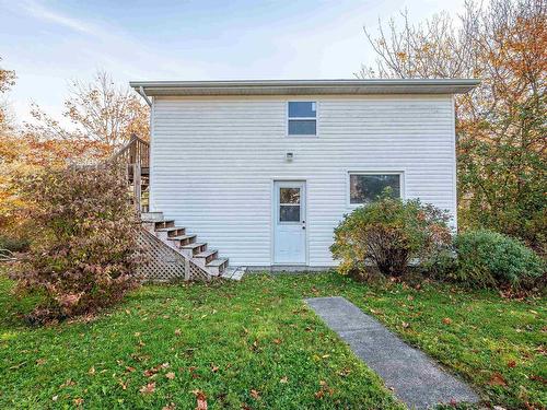 206 Lakeview Road, Lakeview, NS 