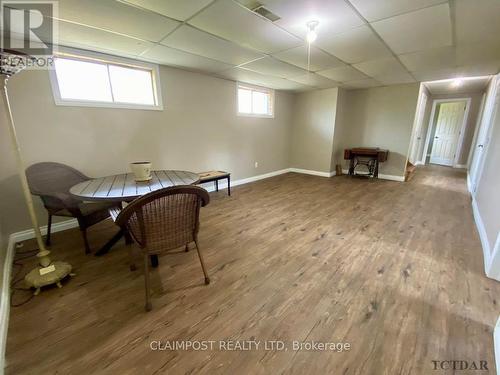 2342 Monteith Road, Iroquois Falls, ON - Indoor Photo Showing Other Room