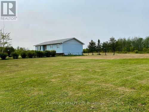 2342 Monteith Road, Iroquois Falls, ON - Outdoor