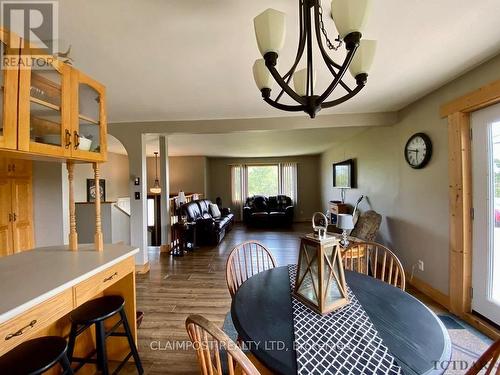 2342 Monteith Road, Iroquois Falls, ON - Indoor Photo Showing Dining Room