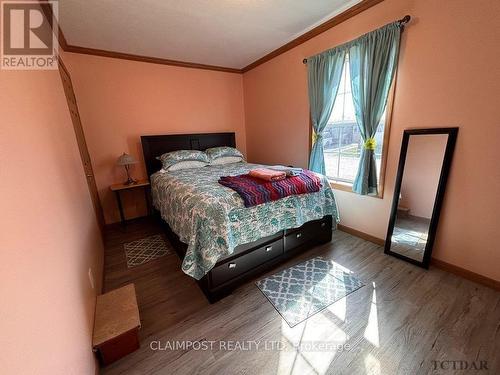 172 Remi Crescent, Timmins (Trailer Parks), ON - Indoor Photo Showing Bedroom