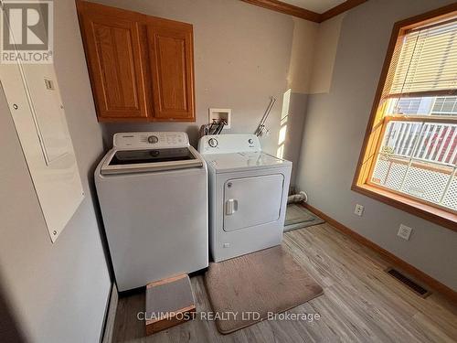 172 Remi Crescent, Timmins (Trailer Parks), ON - Indoor Photo Showing Laundry Room