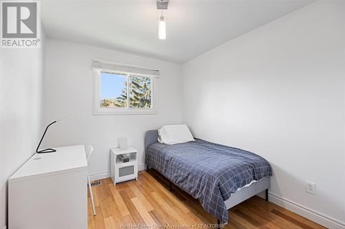 3181 Harmony Drive, Windsor, ON - Indoor Photo Showing Bedroom