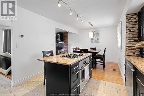 3181 Harmony Drive, Windsor, ON - Indoor Photo Showing Kitchen