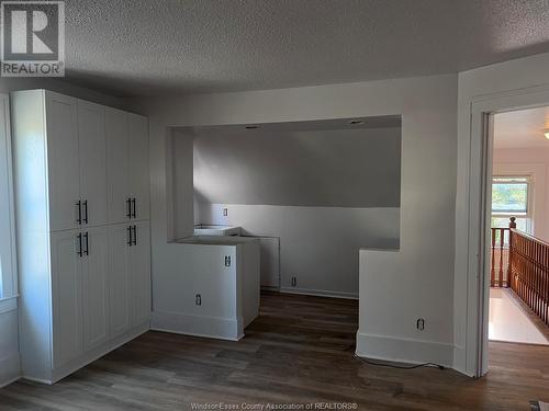 1551 Dufferin, Windsor, ON - Indoor Photo Showing Other Room