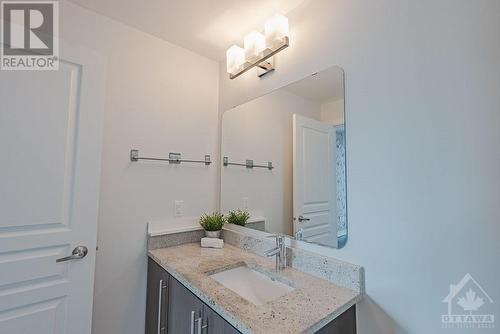 238 Besserer Street Unit#717, Ottawa, ON - Indoor Photo Showing Bathroom