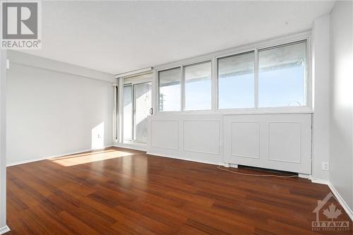 500 Laurier Avenue W Unit#1701, Ottawa, ON - Indoor Photo Showing Other Room