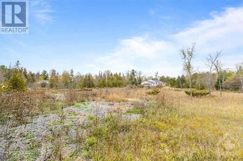 1754 Kilmaurs Side Road, Ottawa, ON 